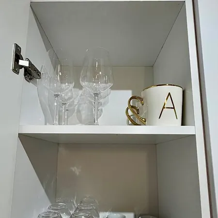 Cozy & Modern Retreat 10 Min From Center * Tirana